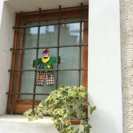 Antichi Ricordi Bed & Breakfast *